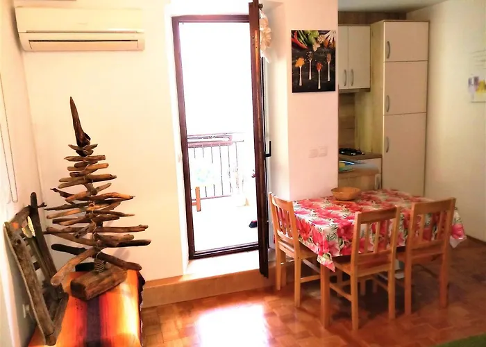 Sonce * איזולה